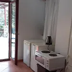 Rudi *