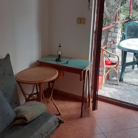 Apartment Rudi Klenovica